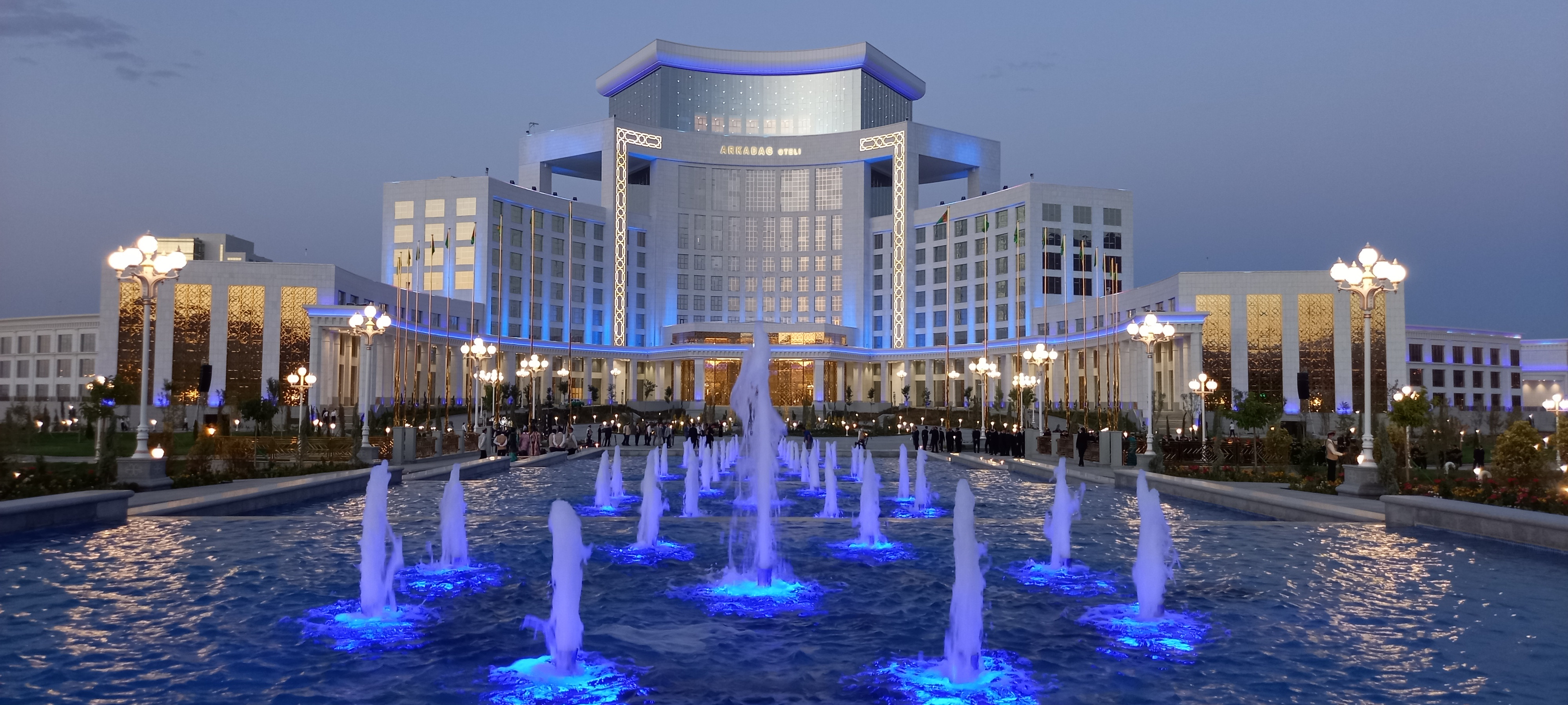 Туркменистан 2017 год. Аркадаг город в Туркменистане. Аркадаг отель Туркменистан. Аркадаг отель в Ашхабаде.
